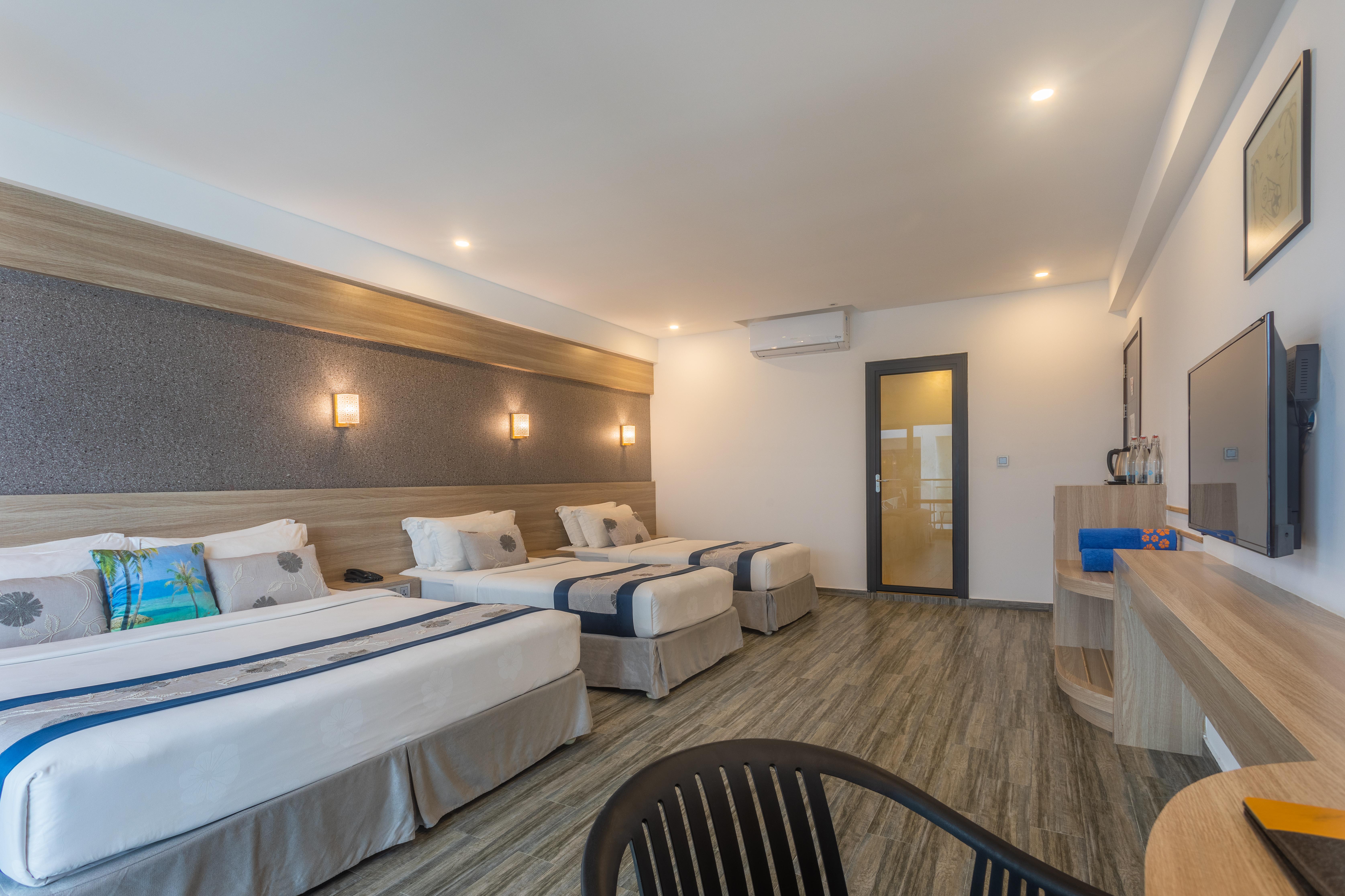 Kaani Grand Seaview Hotel Maafushi Ngoại thất bức ảnh