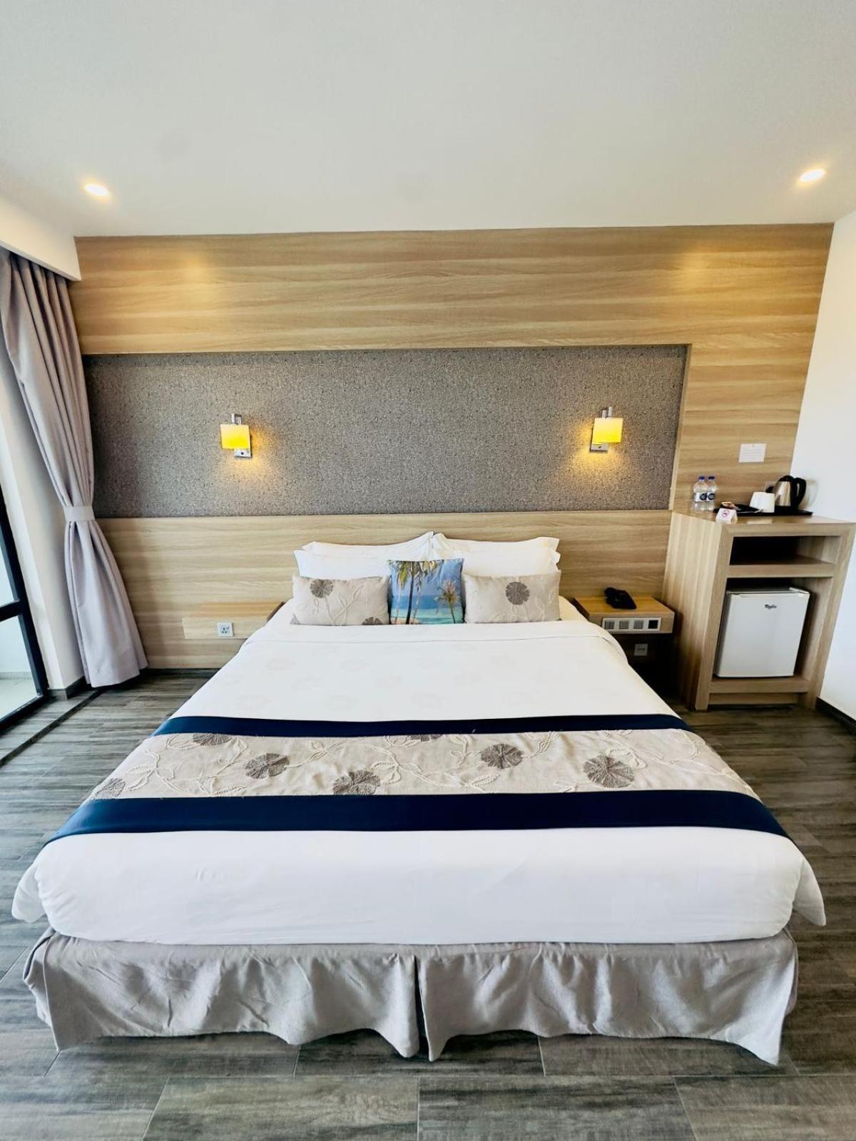 Kaani Grand Seaview Hotel Maafushi Ngoại thất bức ảnh
