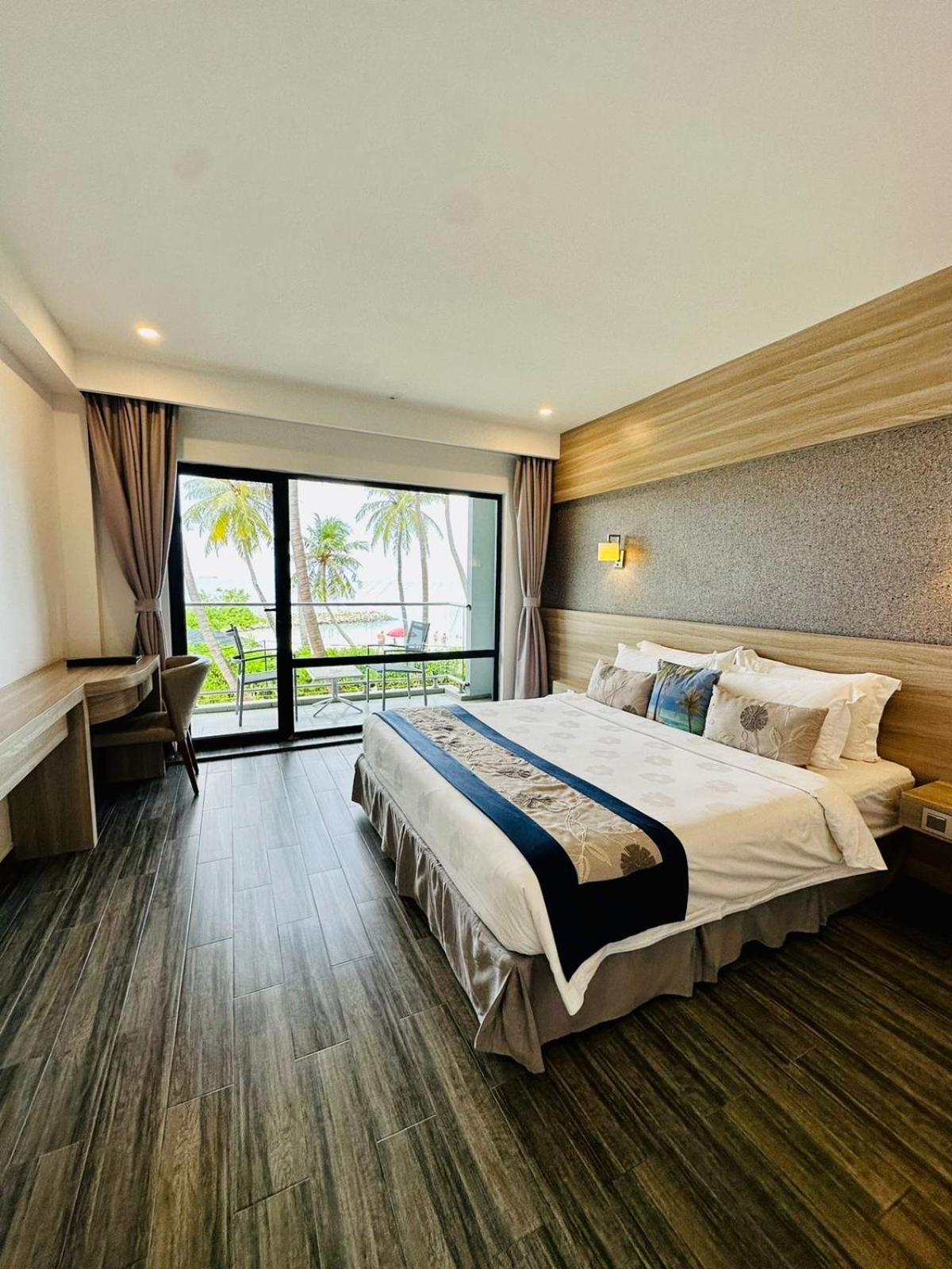 Kaani Grand Seaview Hotel Maafushi Ngoại thất bức ảnh