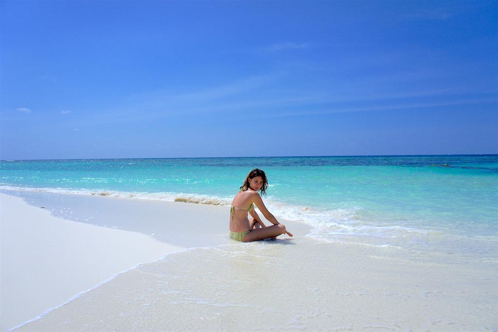 Kaani Grand Seaview Hotel Maafushi Ngoại thất bức ảnh